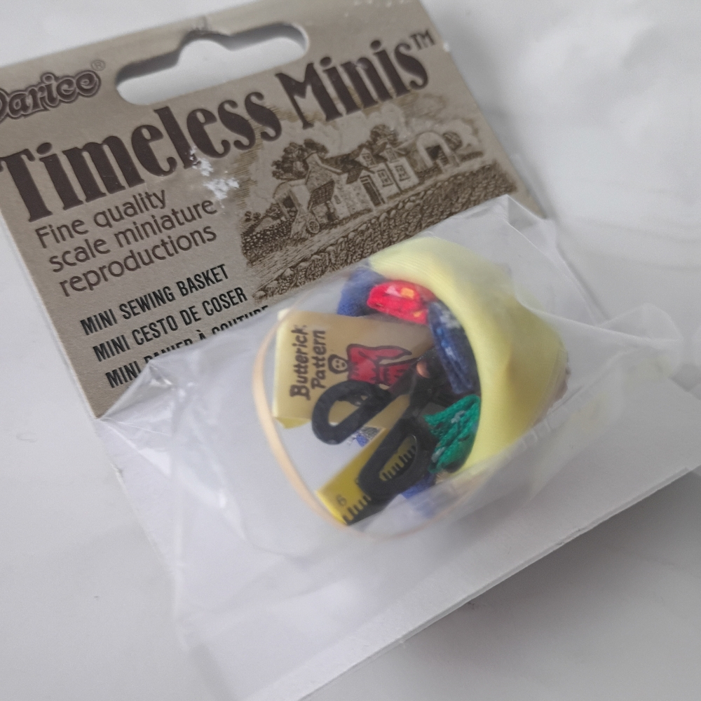 Timeless Minis Mini Sewing Basket